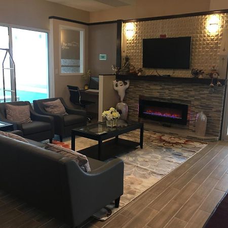 Bay Hill Inns & Suites Neepawa Ngoại thất bức ảnh