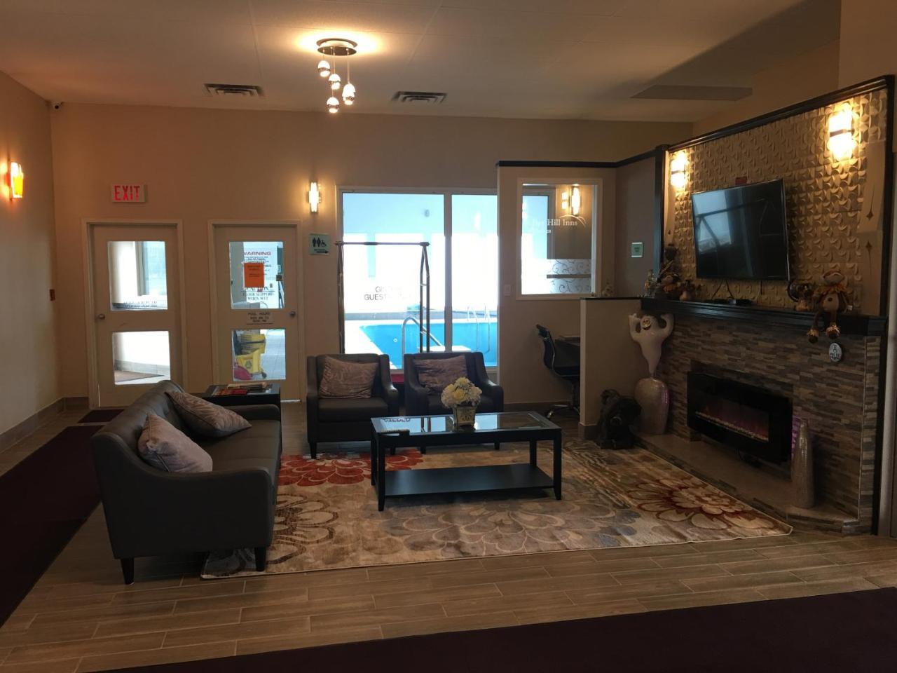 Bay Hill Inns & Suites Neepawa Ngoại thất bức ảnh